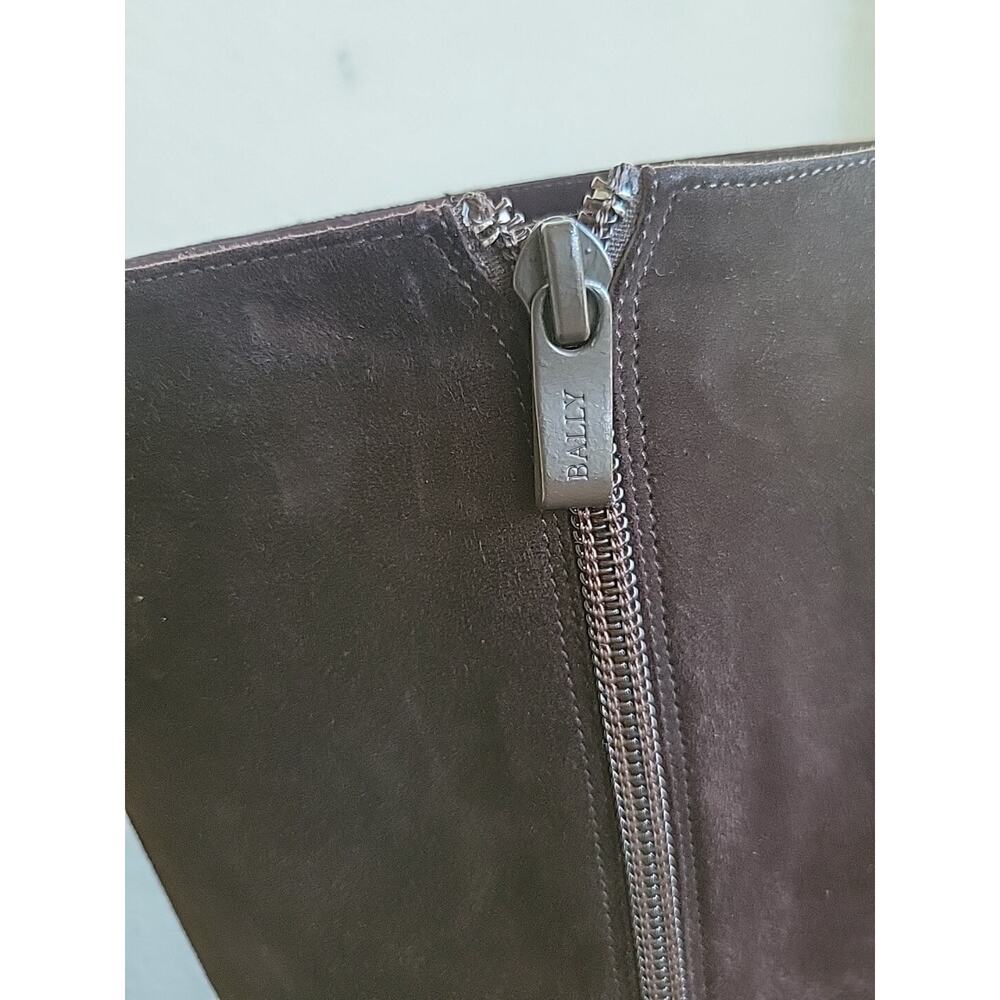 Chocolate suede boots - Picture 7 of 12